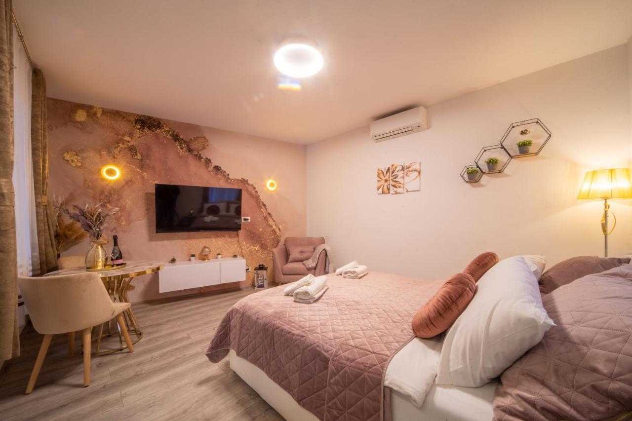 דירות Cosy&Private,30Sec Walk To Mainsquare, Heart Of זאגרב מראה חיצוני תמונה