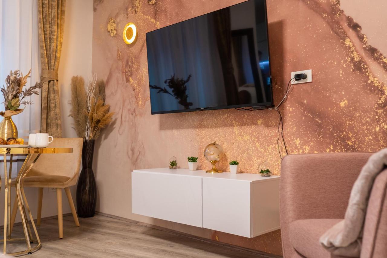 דירות Cosy&Private,30Sec Walk To Mainsquare, Heart Of זאגרב מראה חיצוני תמונה