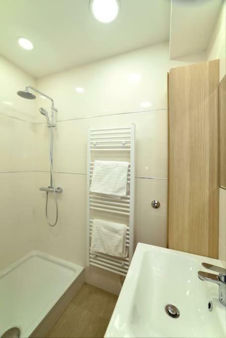 דירות Cosy&Private,30Sec Walk To Mainsquare, Heart Of זאגרב מראה חיצוני תמונה